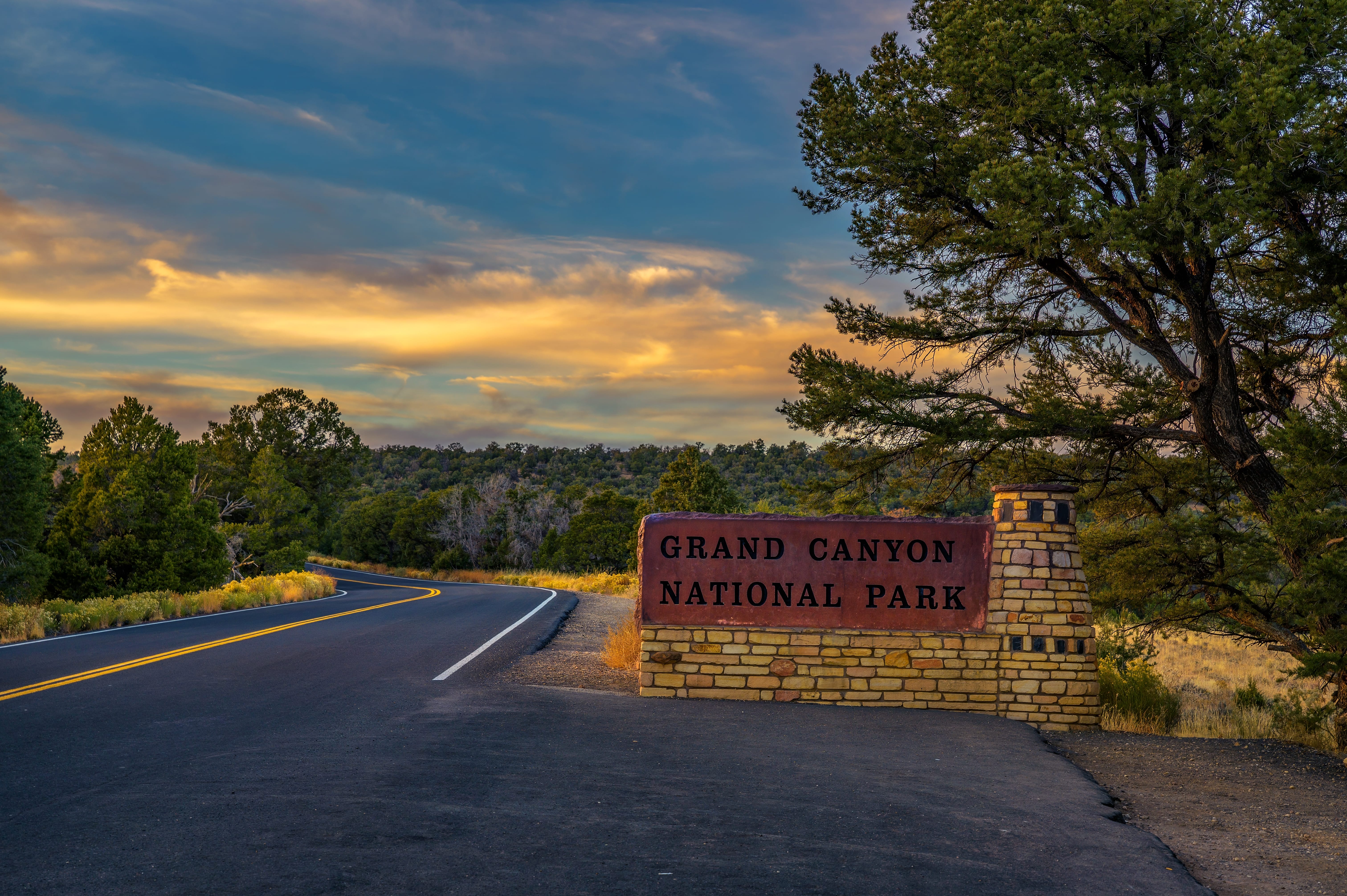 RV and Campervan rental near Grand Canyon National Park