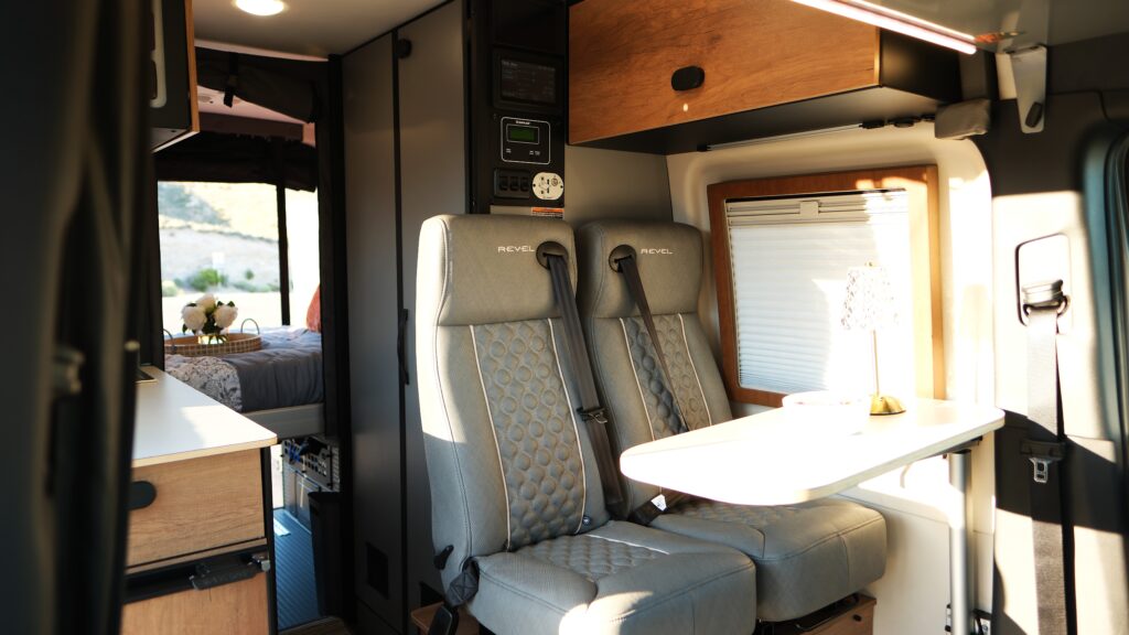 2026 Mercedes-Benz Winnebago Revel 44E